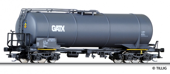 4 axle Tank car GATX<br /><a href='images/pictures/Tillig/15469.jpg' target='_blank'>Full size image</a>